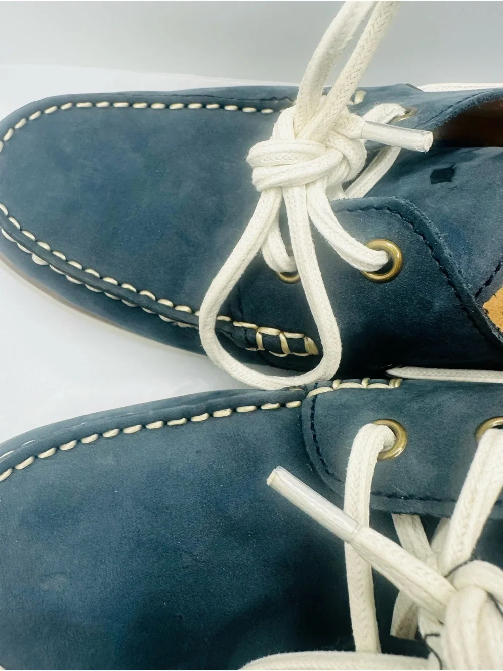 Florsheim Atlantic Navy Leather Moc Toe Boat Shoes with White Laces Size 8.5